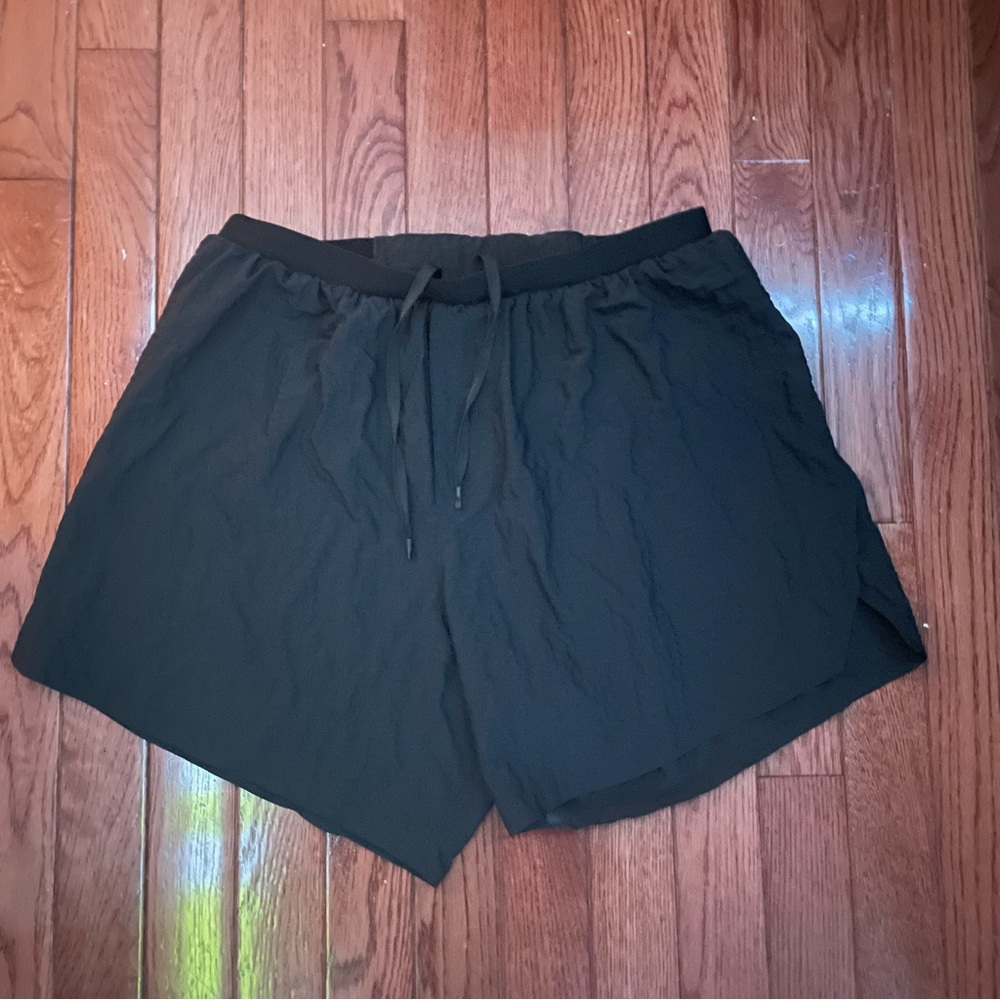 Lululemon Tech Pack Shorts